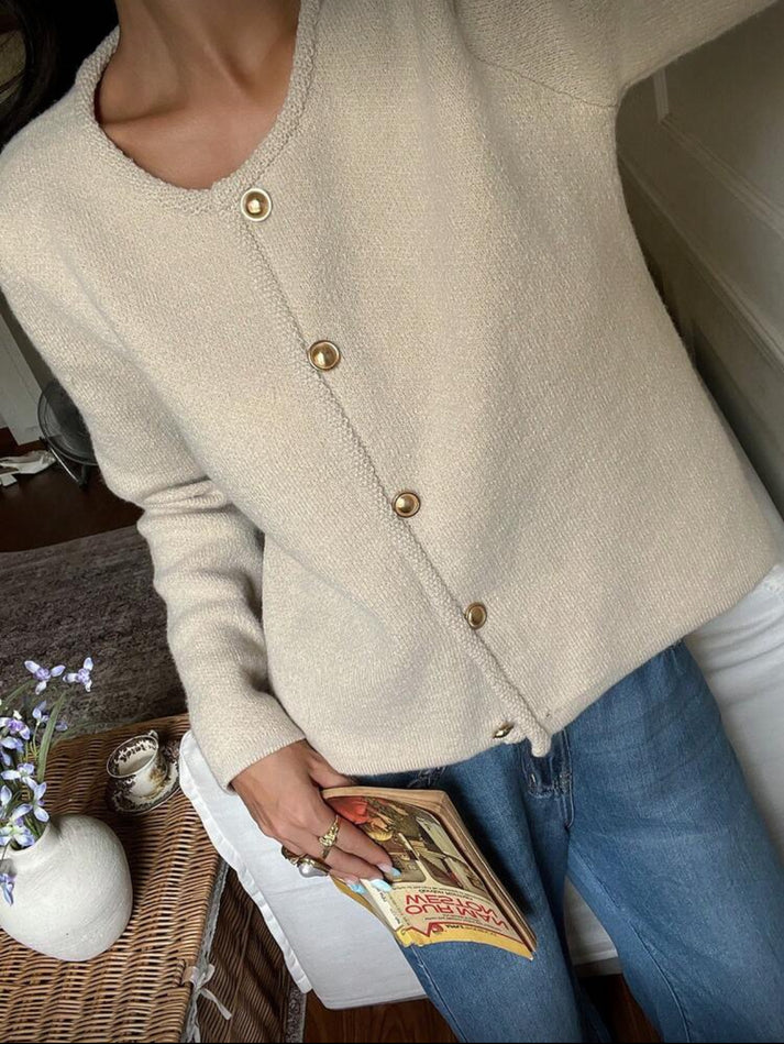 Alma | Simple Knitted Cardigan